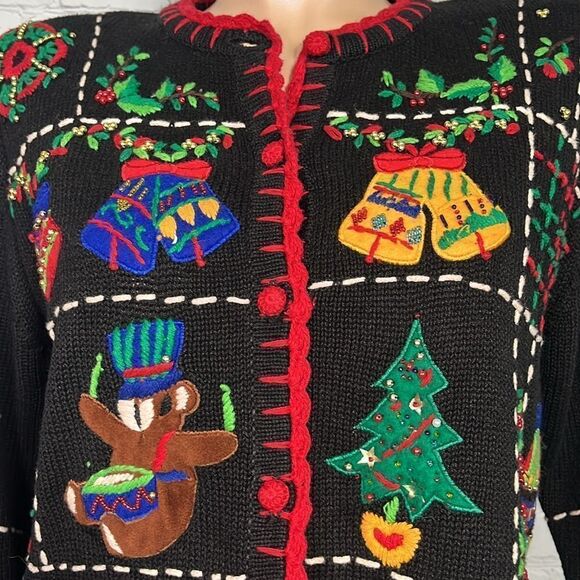 Designer Originals Studio Vintage Embroidered Ugly Christmas Cardigan Sweater - Picture 2 of 6